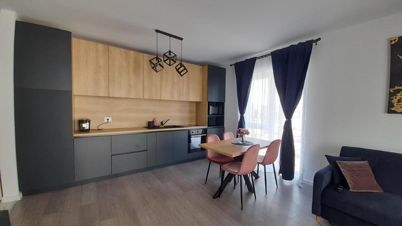 Sarah'S Place Oradea Buitenkant foto