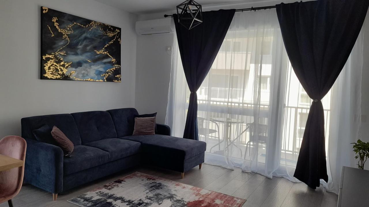 Sarah'S Place Oradea Buitenkant foto